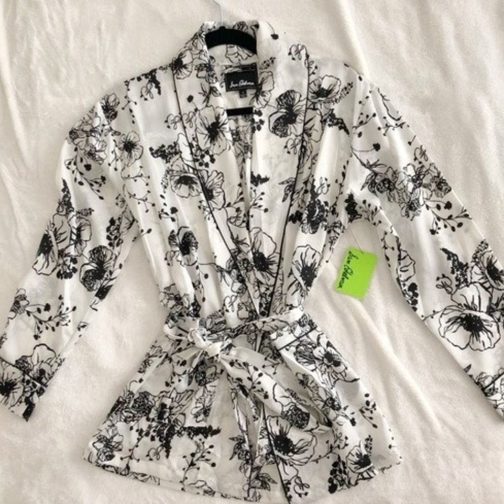Sam Edelman Blk & Wht Floral Satin Jacket